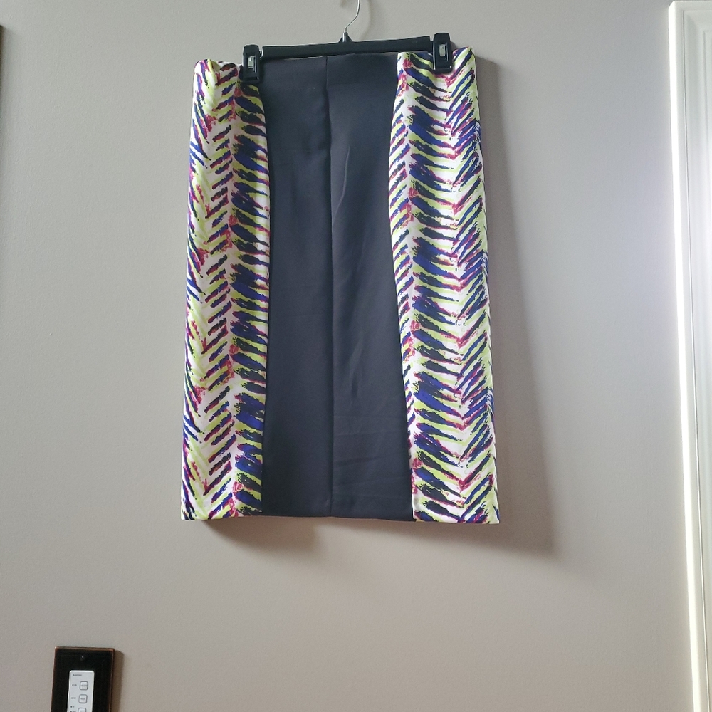 Charlotte Russe preowned stretch knee length skirt